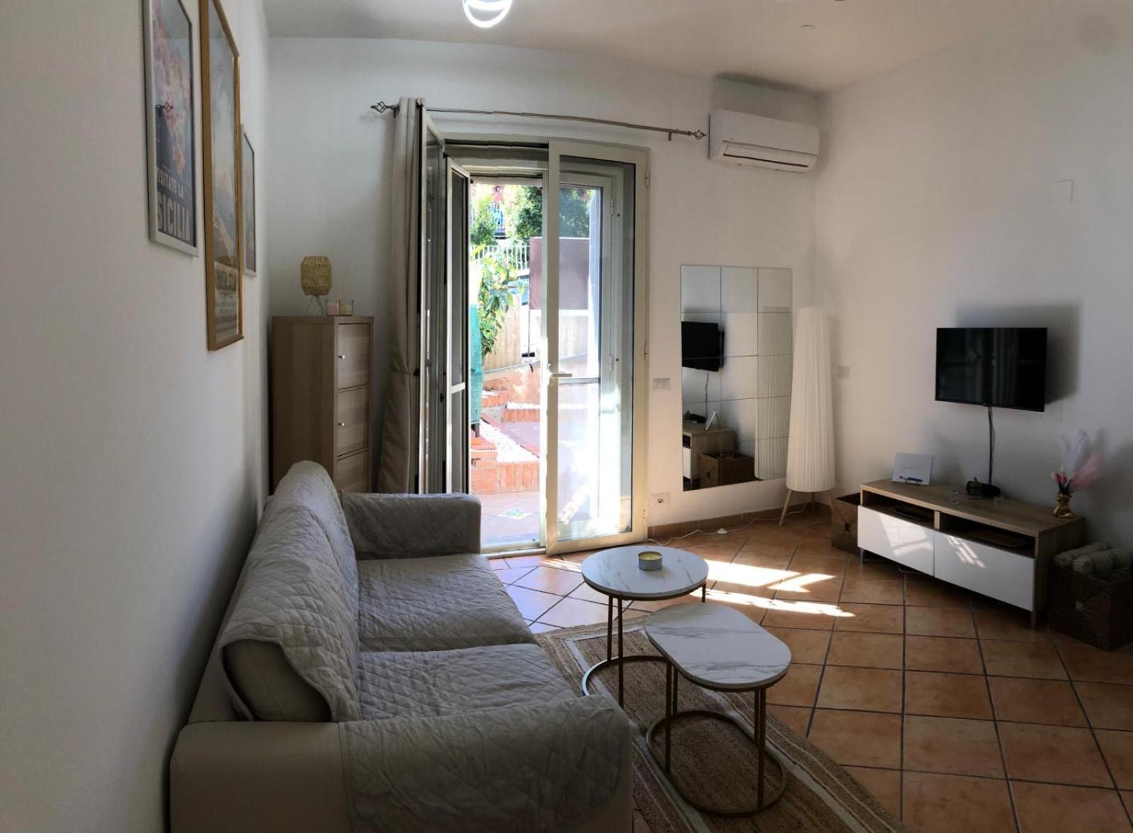 Sara Casa Acitrezza Apartment Aci Castello Exterior photo
